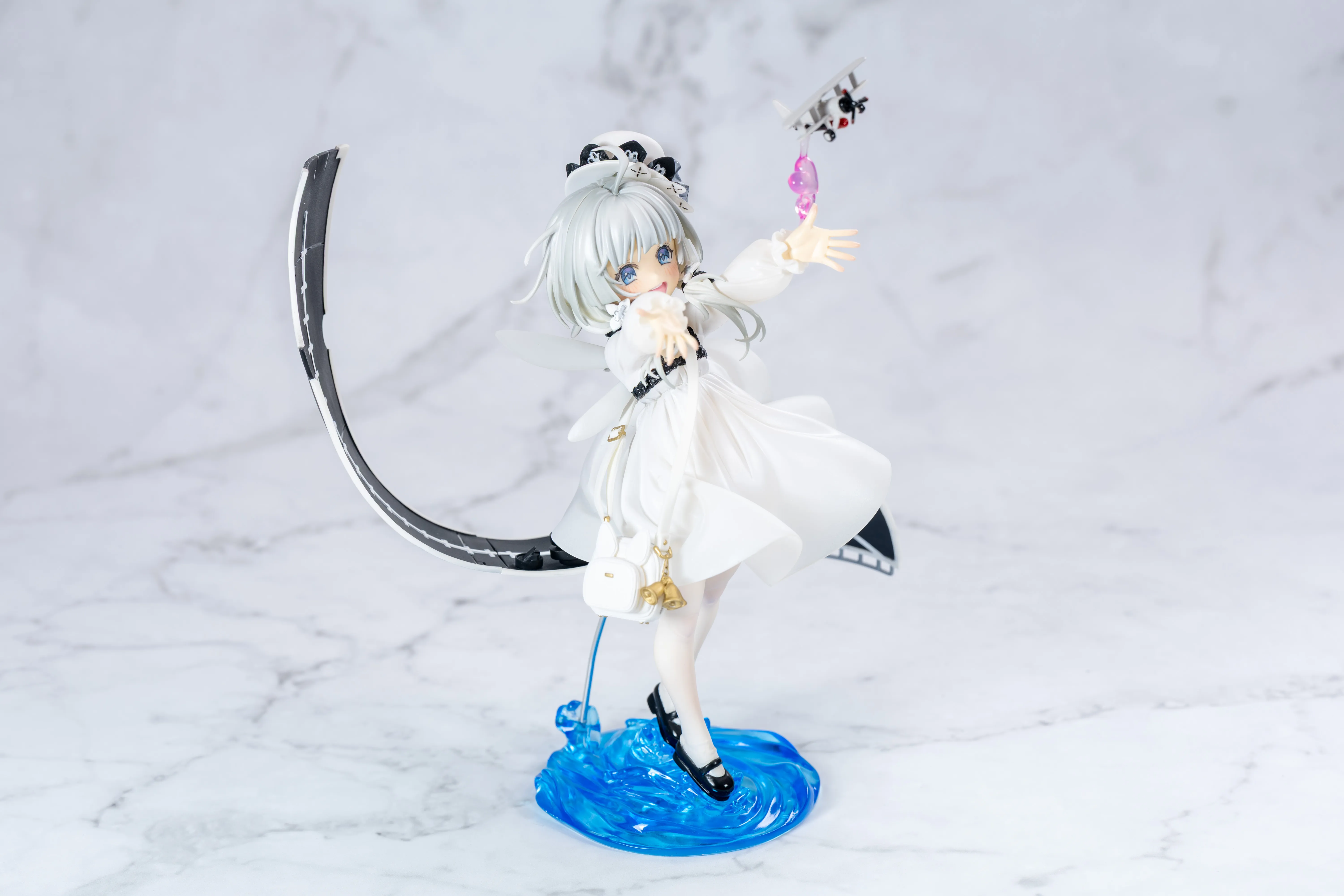 Little Illustrious